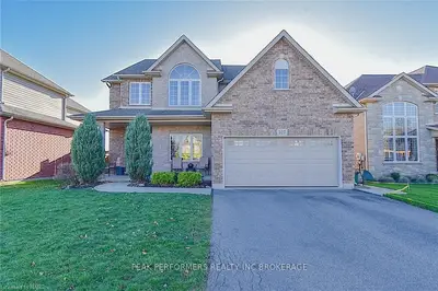 317 HILLSDALE Road, Welland, ON L3C 7M2