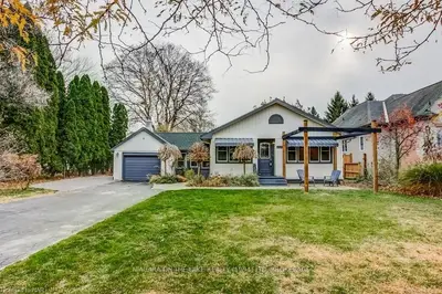 728 CHARLOTTE Street, Niagara-on-the-Lake, ON L0S 1J0