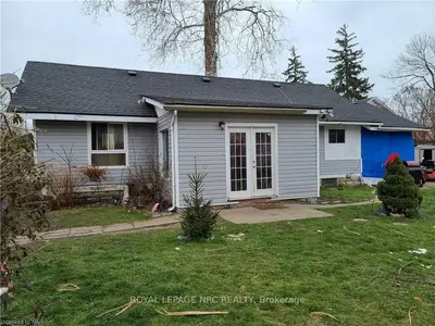 325 Lincoln Road W, Fort Erie, ON L0S 1B0