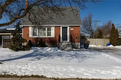 5981 Coholan Street, Niagara Falls, ON L2J 1K7
