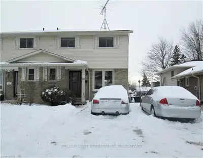 76 OXFORD Street, St. Catharines, ON L2P 3T6