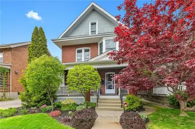10 CHARLOTTE Street, Brant, ON N3L 1M9