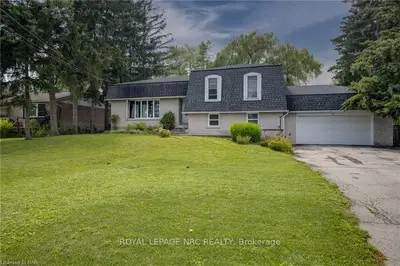 877 DAYTONA Drive, Fort Erie, ON L2A 4Z7