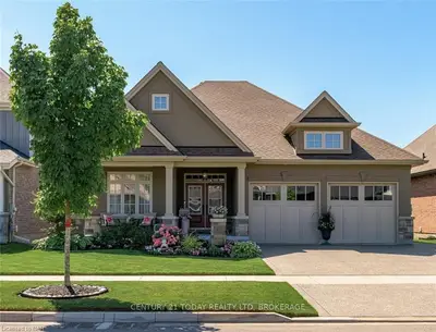 49 ROSEWOOD Crescent, Welland, ON L0S 1E0