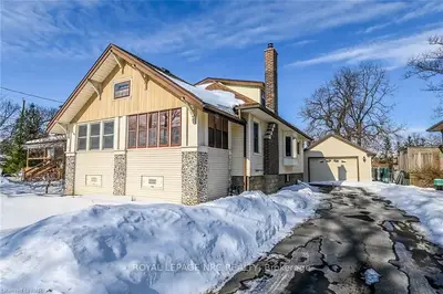 347 CLARENCE Street W, Port Colborne, ON L3K 3G9