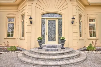 15742 NIAGARA RIVER Parkway, Niagara-on-the-Lake, ON L0S 1J0