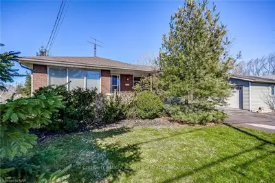 179 QUEEN Street, Port Colborne, ON L3K 5J3