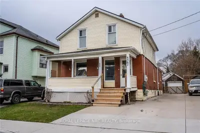 4567 Fifth Avenue, Niagara Falls, ON L2E 4R5