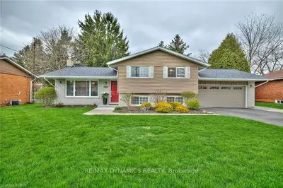 1366 HAIST Street, Pelham, ON L0S 1M0