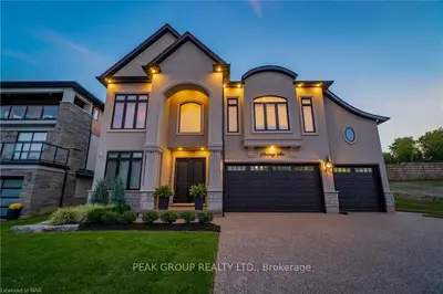 76 HICKORY Avenue, Niagara-on-the-Lake, ON L0S 1J1