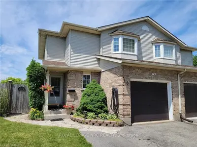 16 Woodland Drive, Welland, On L3c 7c9