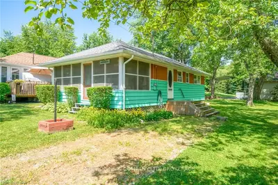 11152 CHURCHILL Avenue, Wainfleet, ON L0S 1V0
