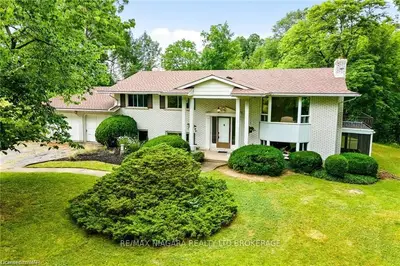 3169 King Street, Lincoln, ON L0R 2C0