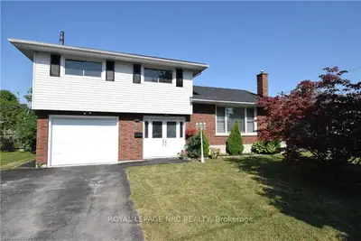 32 GRANGE Avenue, Welland, ON L3B 1G7