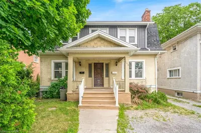 148 NIAGARA Street, Welland, ON L3C 1J3