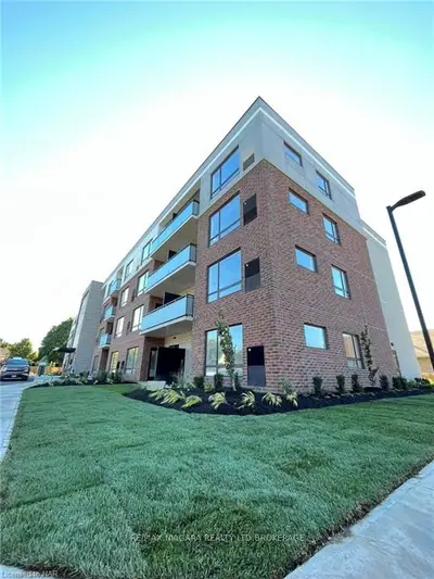 3996 Victoria Avenue 401, Lincoln, ON L0R 2C0
