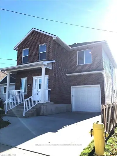 116 IDYLEWYLDE Street 1, Fort Erie, ON L2A 2L3