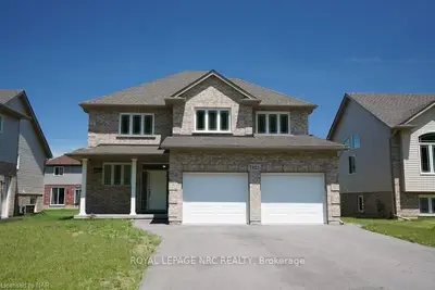 7823 OLDFIELD Road, Niagara Falls, ON L2G 0H6