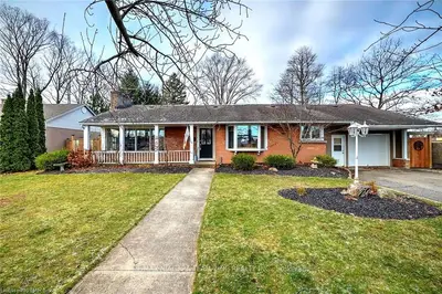 5569 BELMONT Avenue, Niagara Falls, ON L2H 1J8