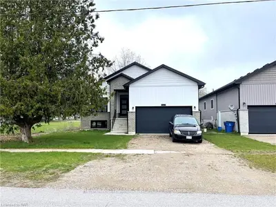 160 George Street, Chatham-Kent, ON N0P 1C0