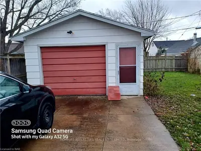 397 Victory Avenue, Welland, On L3b 4z8