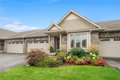 70 ELMWOOD Avenue 4, Welland, ON L3C 0C1