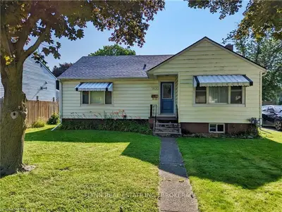 5630 Royal Manor Drive, Niagara Falls, On L2g 2e6