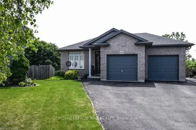 68 Courtney Crescent, Welland, On L3c 7h9