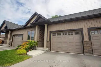 5490 Prince Edward Avenue 29, Niagara Falls, On L2g 0g5