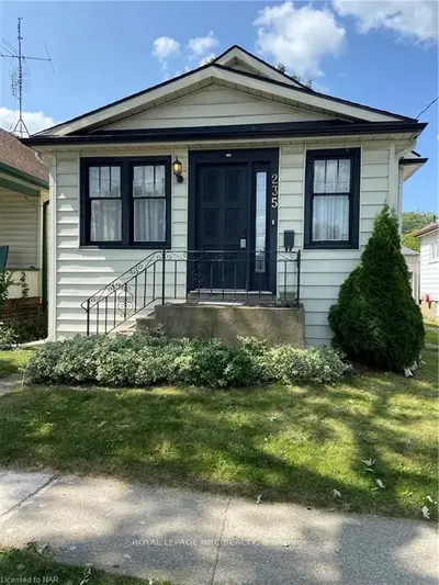 235 Lake Street, St. Catharines, On L2r 5z5