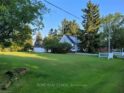 1425 Spears Road N, Fort Erie, On L2a 5m4