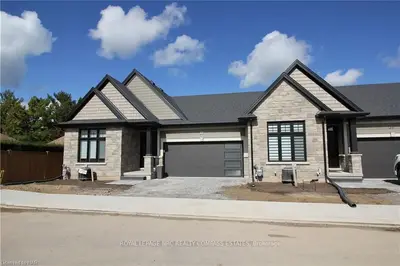 22 Peachtree Lane, Niagara-on-the-lake, On L0s 1t0