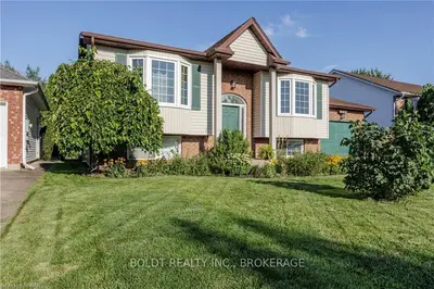 3680 SUSSEX Lane, Fort Erie, ON L0S 1S0