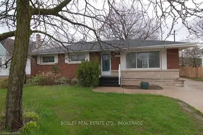 1435 Niagara Stone Road, Niagara-on-the-lake, On L0s 1t0