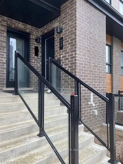 6705 CROPP Street 29, Niagara Falls, ON L2E 0C1