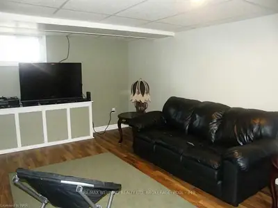 199 Oakwood Street, Port Colborne, On L3k 5g8