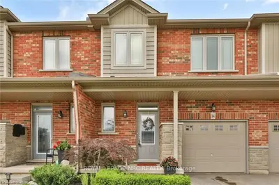 380 LAKE Street 14, Grimsby, ON L3M 0E8