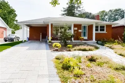 6588 RUSSELL Street, Niagara Falls, ON L2J 1P7