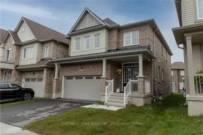 7711 TUPELO Crescent, Niagara Falls, ON L2H 3R8