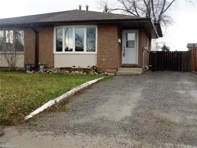4928 KENTUCKY Court, Niagara Falls, ON L2H 1W2