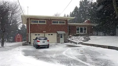 1330 CHIPPAWA Road, Port Colborne, ON L3K 5V5
