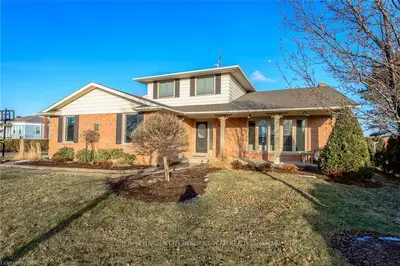 2092 SEVENTH Street, Lincoln, ON L2R 6P9