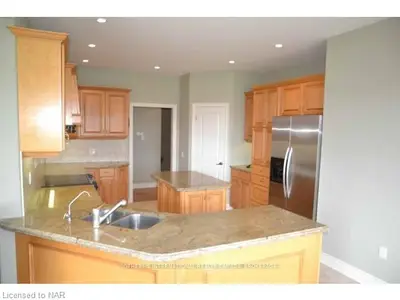 75 TANBARK Drive, Niagara-on-the-Lake, ON L0S 1P0