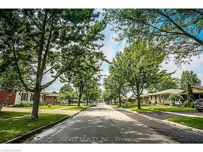 7087 Valiant Street, Niagara Falls, On L2g 7j7