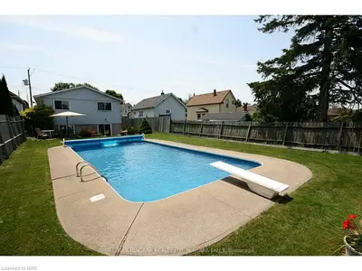 5911 Prospect Street, Niagara Falls, On L2g 1g9