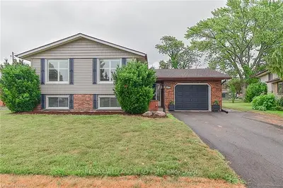 156 WESTWOOD Crescent, Welland, ON L3C 4R3