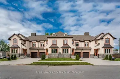 8093 REILLY Street, Niagara Falls, ON L2G 6S8