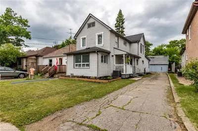 90 ALBERT Street, Welland, ON L3B 4L4