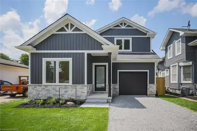 345 RIDGEWAY ROAD Avenue, Fort Erie, ON L0S 1N0