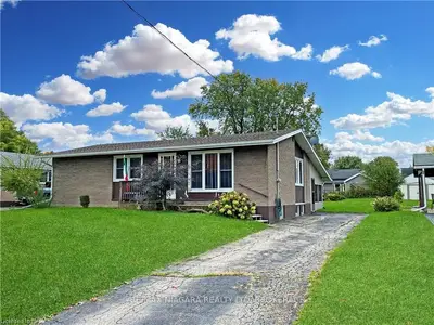 15 COURT Street, Fort Erie, ON L2A 2G4